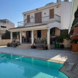 Two Storey House With Private Pool In Agios Dometios